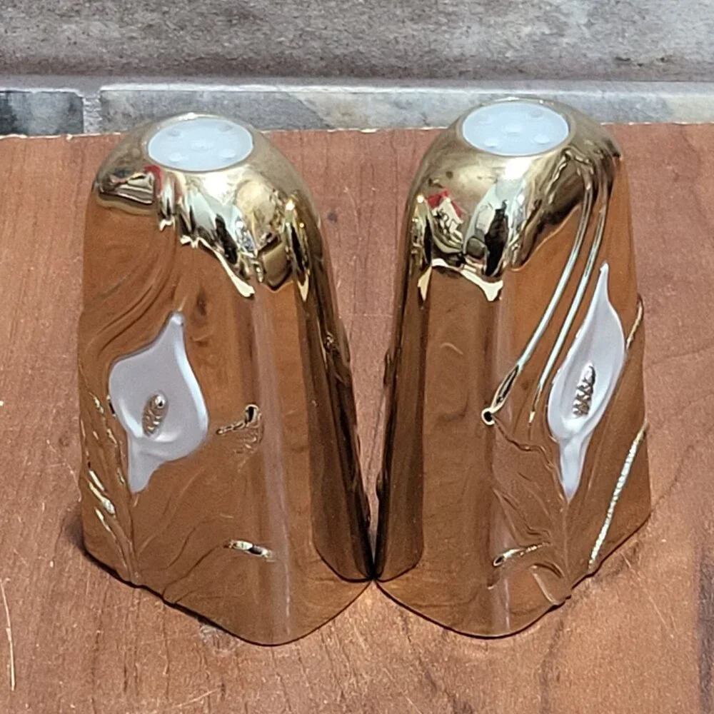 Vintage Japan Goldtone Over Silverplate White Calla Lily Salt Pepper Shaker Set